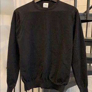 Zara men’s black crew neck sweater
